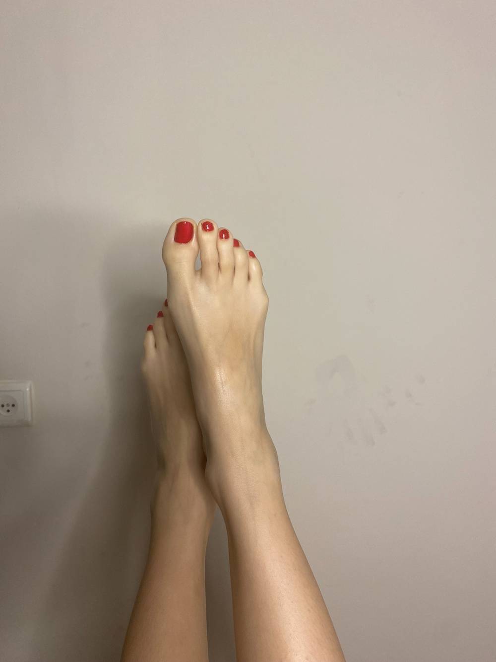 Tiffany's feet OnlyFans – free nudes, naked, leaked