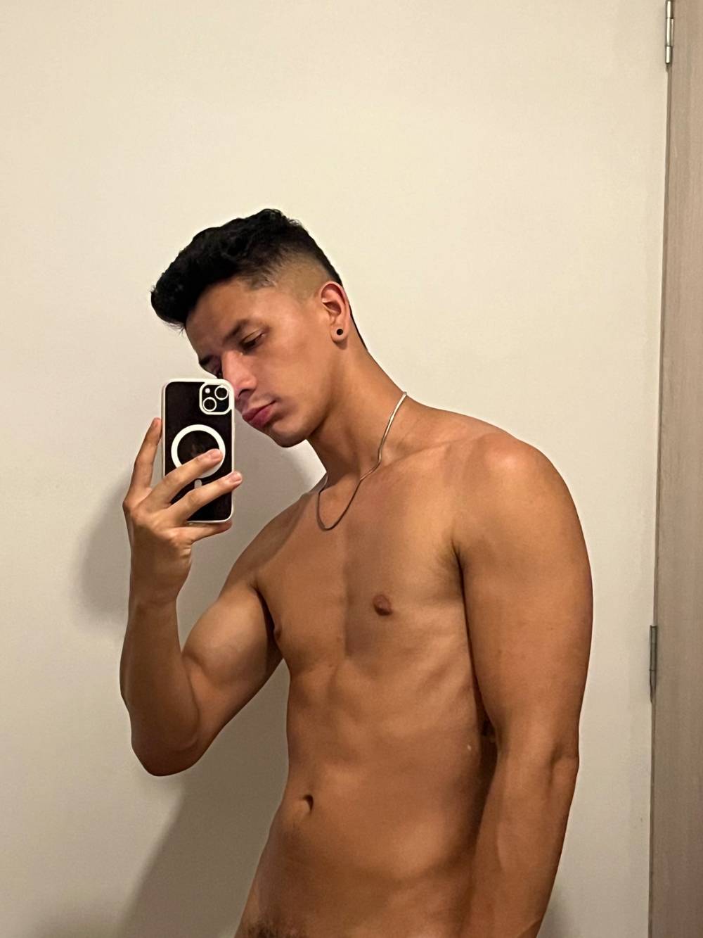 Soyyleonardo_1 OnlyFans – free nudes, naked, leaked