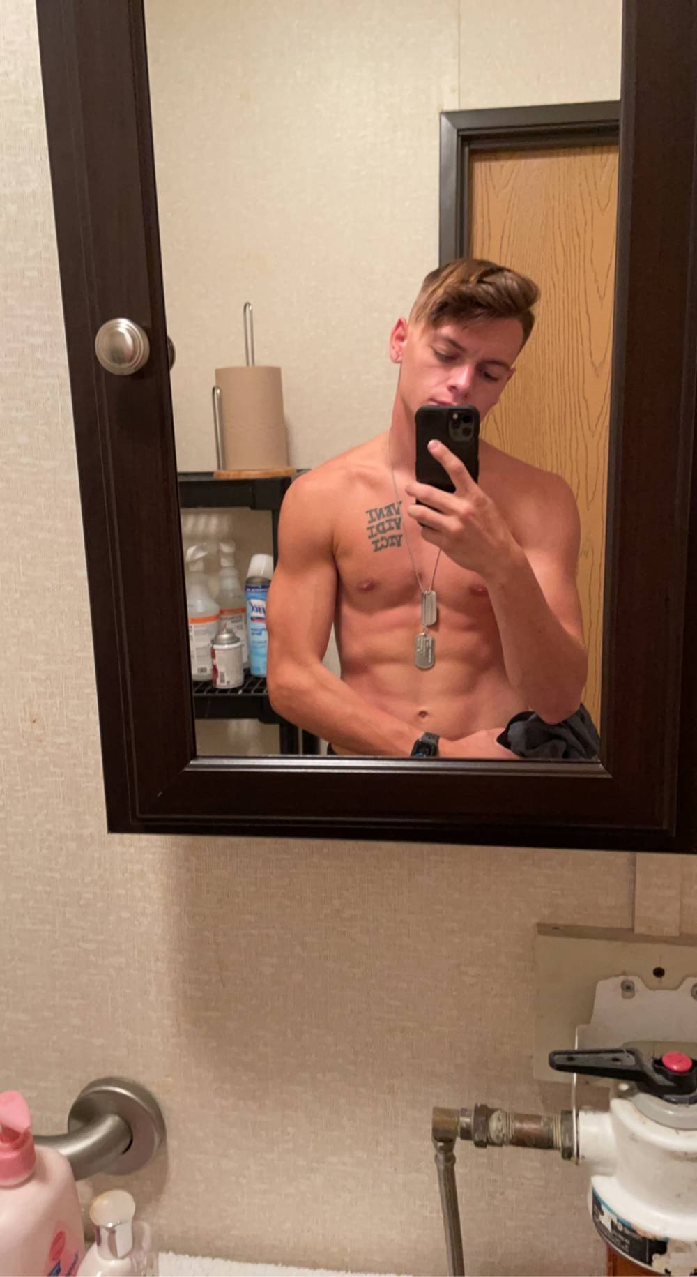 Brendan OnlyFans – free nudes, naked, leaked