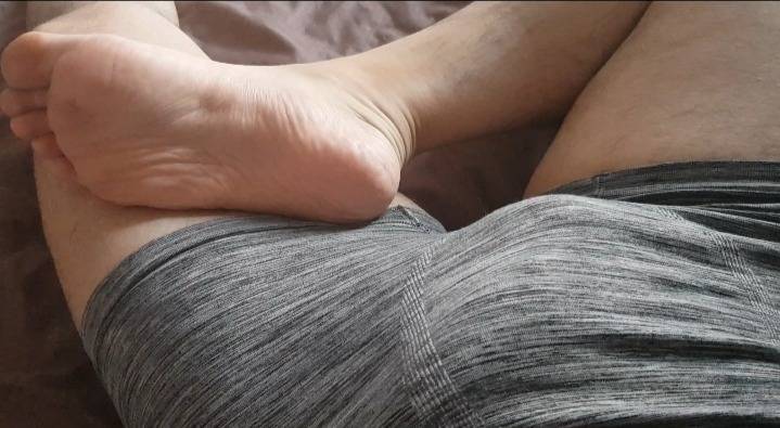 Latin Male Feet