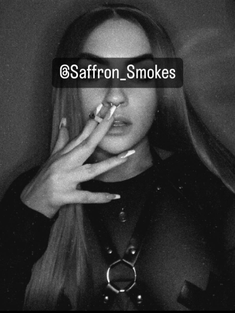 Saffron Smokes Free