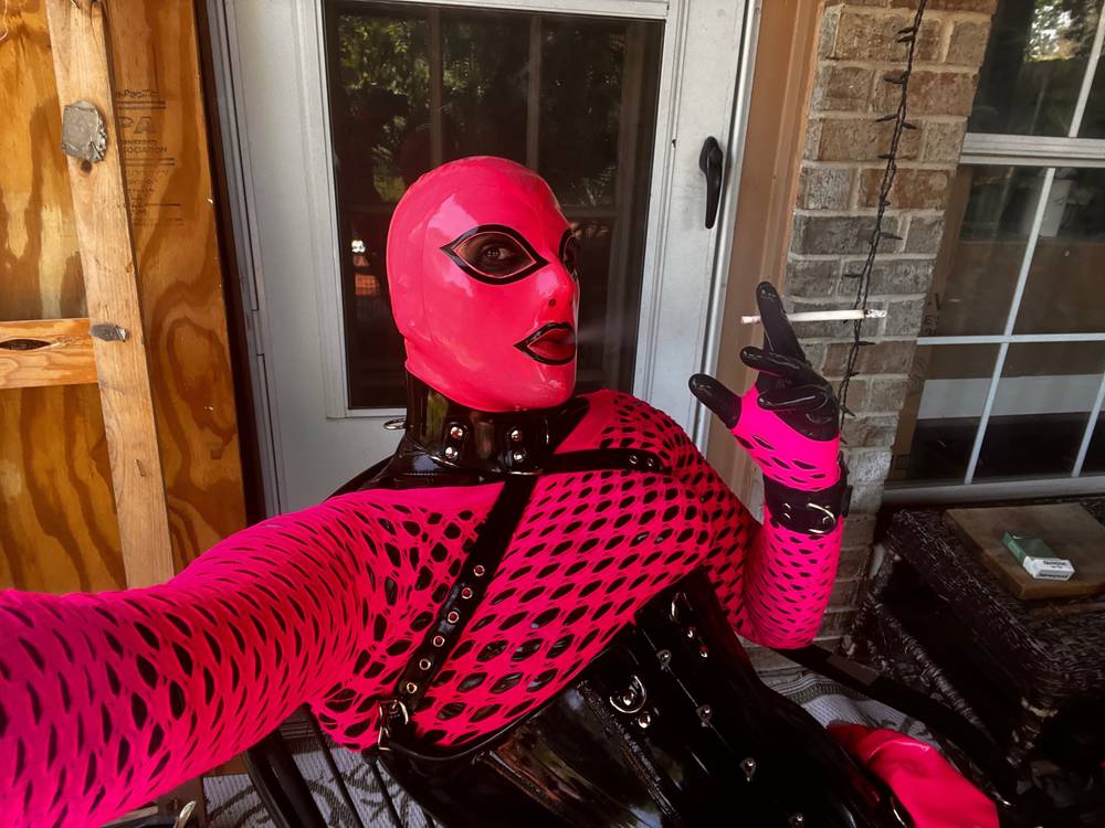 Rubberdoll Eve